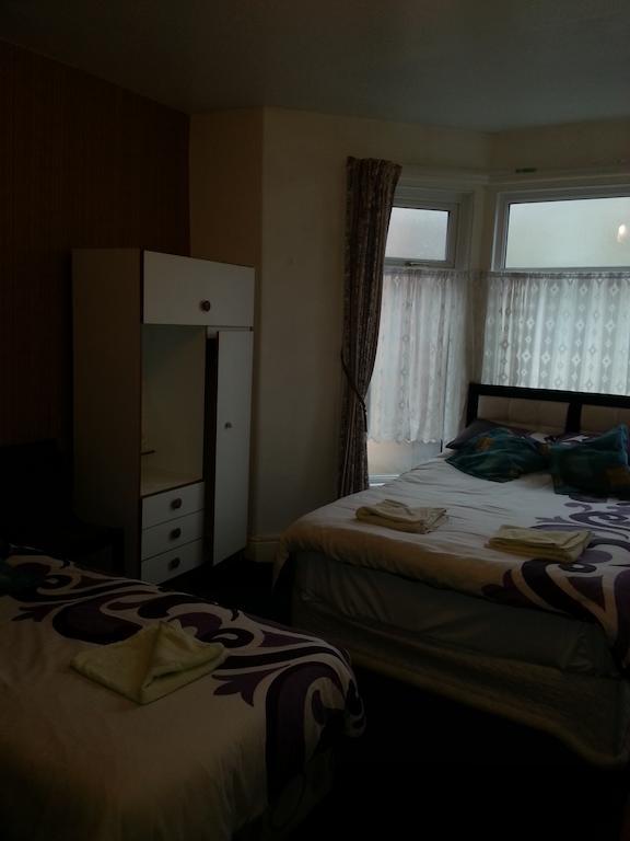 Jesmond International Hotel Блэкпул Номер фото